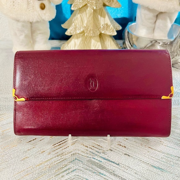 Cartier brugandy Clutch - Picture 5 of 15